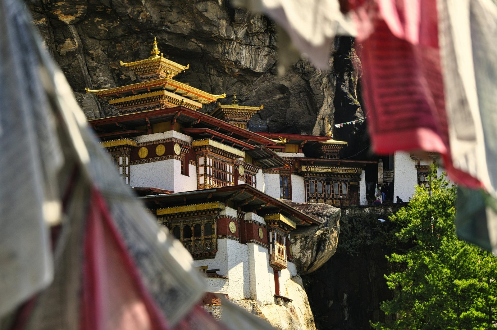 BHUTAN 7 NGÀY: VƯƠNG QUỐC HẠNH PHÚC – HÀNH TRÌNH TÂM LINH TẠI TIGER’S NEST & CÁC PHÁO ĐÀI CỔ